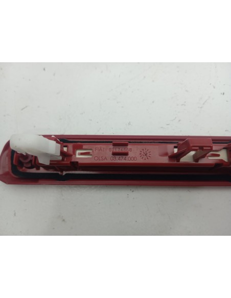 Recambio de luz central de freno para fiat panda (319) red referencia OEM IAM 52174568  