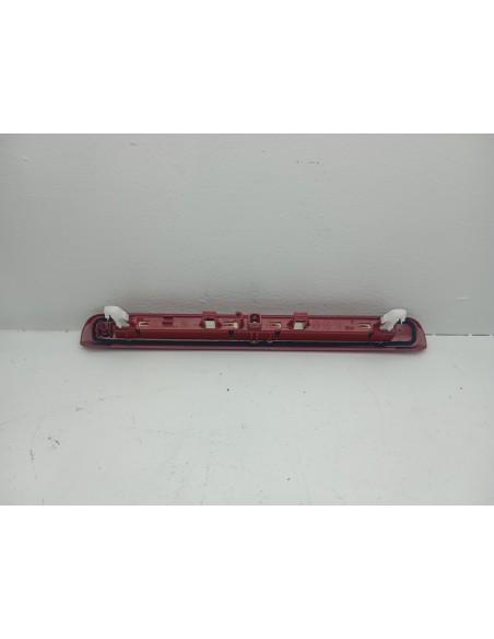 Recambio de luz central de freno para fiat panda (319) red referencia OEM IAM 52174568  