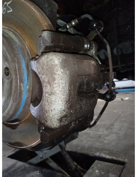 Recambio de pinza de freno trasera izquierda para citroën berlingo xtr 1,6 hdi 92 referencia OEM IAM 9688243080  