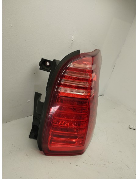Recambio de piloto trasero derecho para peugeot 5008 sport pack referencia OEM IAM 9672666680  