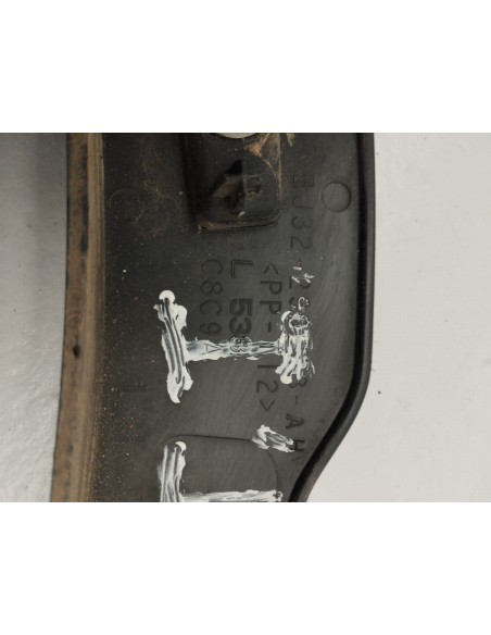 Recambio de aletin trasero izquierdo para land rover range rover evoque evoque referencia OEM IAM LR066507  