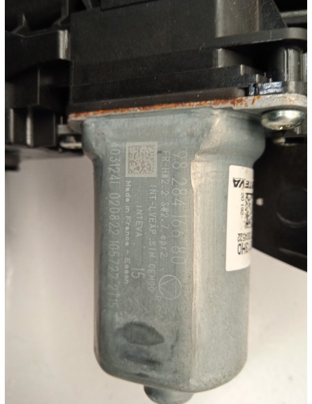 Recambio de elevalunas delantero derecho para ds 3 crossback so chic referencia OEM IAM 9828416680  