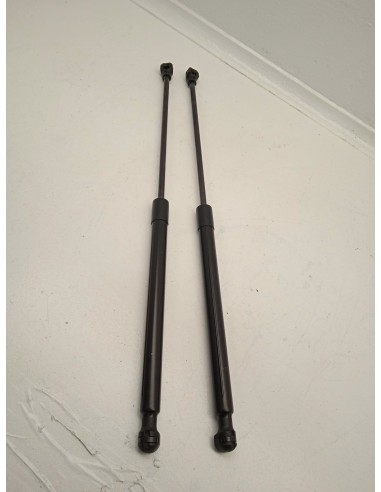 Recambio de amortiguadores maletero / porton para ds 3 crossback so chic referencia OEM IAM 9840671080  