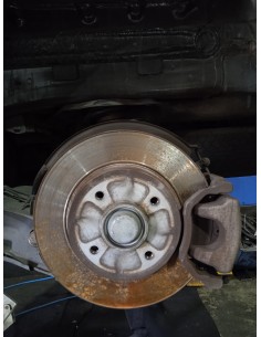 Recambio de mangueta trasera izquierda para peugeot 5008 sport pack referencia OEM IAM 517645  