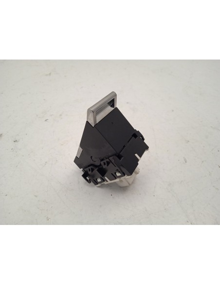 Recambio de mando elevalunas delantero izquierdo para ds 3 crossback so chic referencia OEM IAM 98177780DX  