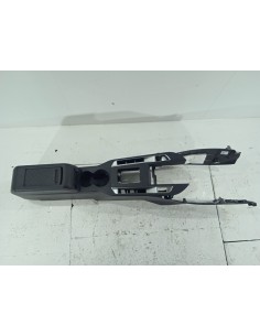 Recambio de apoyabrazos central para ds 3 crossback so chic referencia OEM IAM 9825563280  