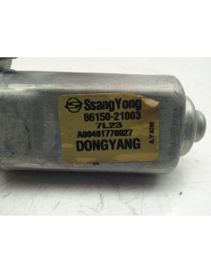 Recambio de motor limpia trasero para ssangyong rodius 2.7 turbodiesel cat referencia OEM IAM 8615021003   2