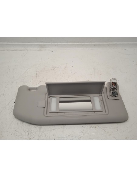 Recambio de parasol derecho para ds 3 crossback so chic referencia OEM IAM 98265221BJ  