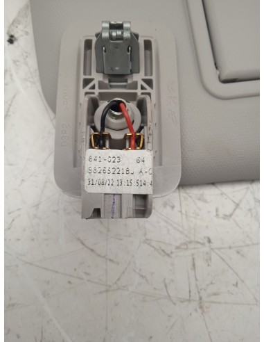 Recambio de parasol derecho para ds 3 crossback so chic referencia OEM IAM 98265221BJ  