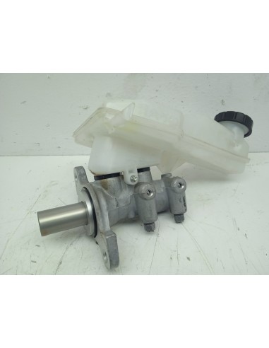 Recambio de bomba freno para ds 3 crossback so chic referencia OEM IAM 1643581380  