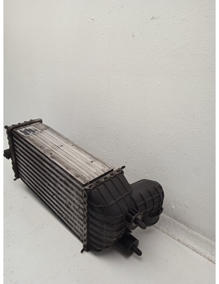 Recambio de intercooler para peugeot 5008 sport pack referencia OEM IAM 9673015780  