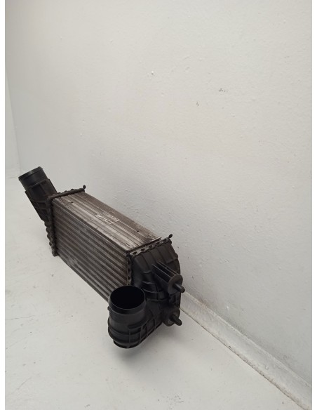 Recambio de intercooler para peugeot 5008 sport pack referencia OEM IAM 9673015780  