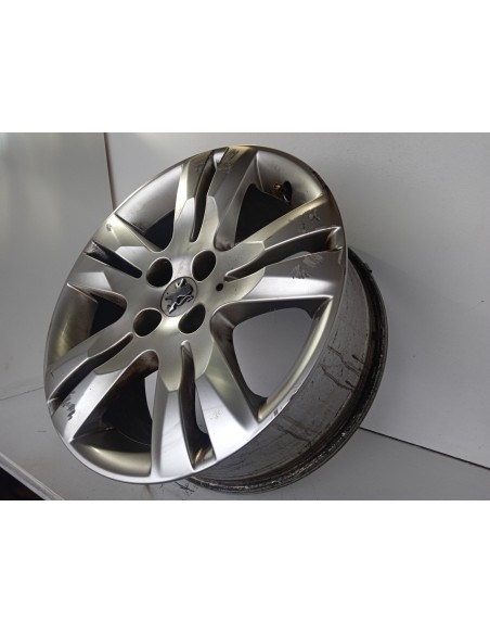 Recambio de llanta para peugeot 5008 sport pack referencia OEM IAM 9685737280  