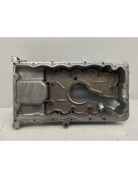 Recambio de carter para hyundai i30cw 1.6 crdi cat referencia OEM IAM 215102A102  