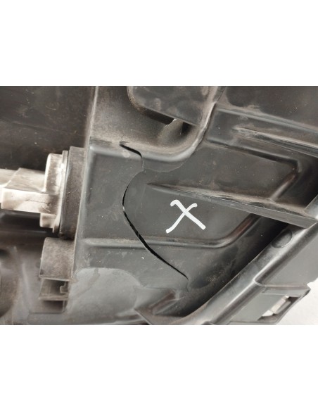 Recambio de faro izquierdo para hyundai tucson style 4wd referencia OEM IAM 92101D7101 REBAJADO 