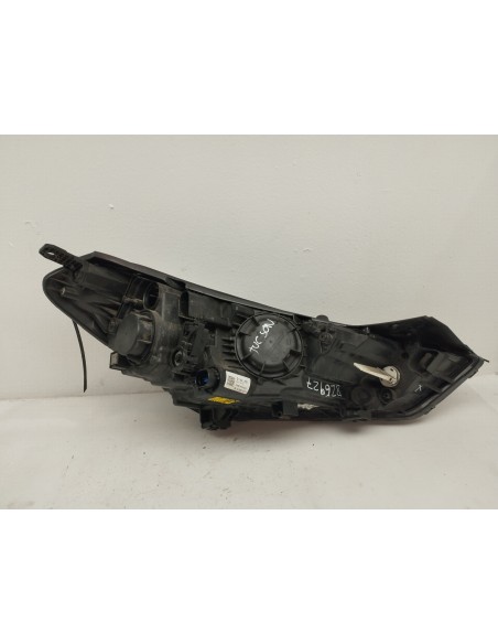 Recambio de faro izquierdo para hyundai tucson style 4wd referencia OEM IAM 92101D7101 REBAJADO 