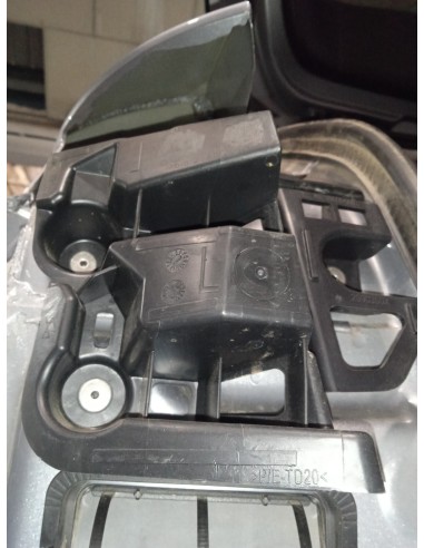 Recambio de plastico para ds 3 crossback so chic referencia OEM IAM 9820846480 IZQUIERDO 