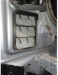 Recambio de plastico para ds 3 crossback so chic referencia OEM IAM  IZQUIERDO 