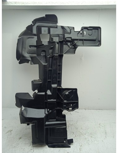 Recambio de plastico para ds 3 crossback so chic referencia OEM IAM 9820777780  