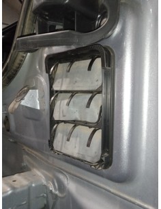 Recambio de plastico para ds 3 crossback so chic referencia OEM IAM  DHC  2