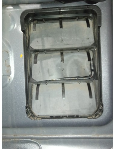 Recambio de plastico para ds 3 crossback so chic referencia OEM IAM  DHC 