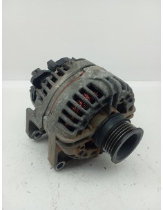 Recambio de alternador para opel astra h berlina cosmo referencia OEM IAM 0124425050  