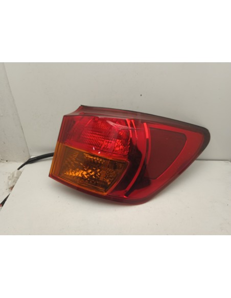 Recambio de piloto trasero derecho para lexus is200 (ds2/is2) d-cat referencia OEM IAM 8155153162  