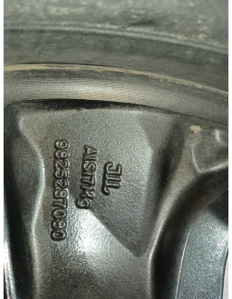 Recambio de llanta para ds 3 crossback so chic referencia OEM IAM 9825287080  
