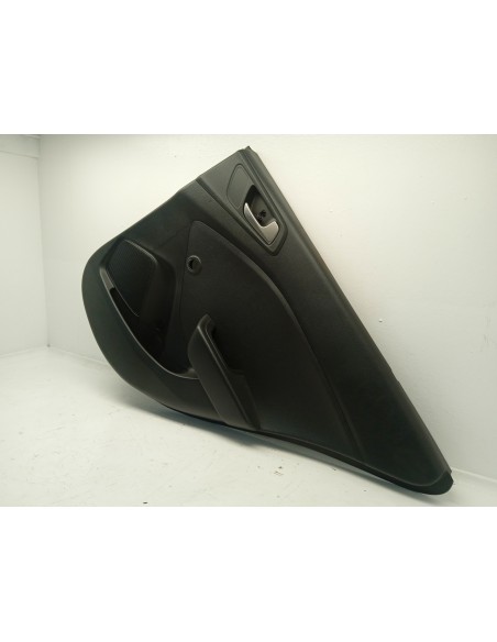 Recambio de guarnecido puerta trasera derecha para hyundai i20 fresh referencia OEM IAM 83340C8000  