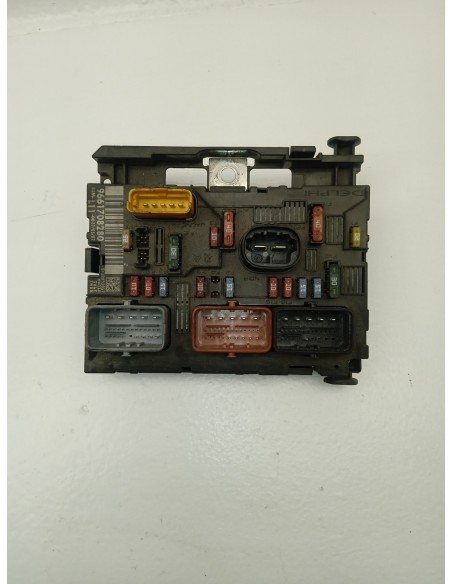 Recambio de modulo electronico para peugeot 207 xs referencia OEM IAM 9661708280 MODULO BSM L11