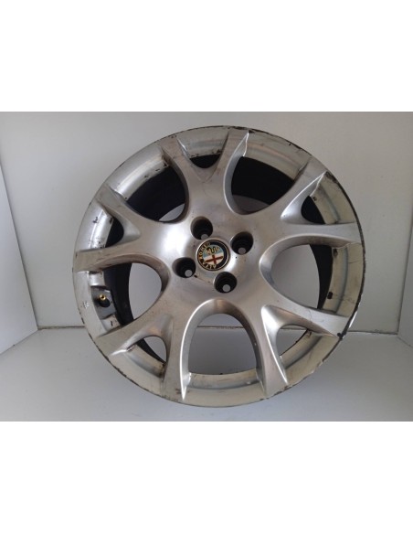 Recambio de llanta para alfa romeo mito (145) junior referencia OEM IAM 156088659  
