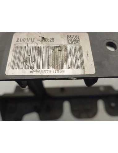 Recambio de panel frontal para peugeot 508 style referencia OEM IAM 7104PL  