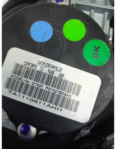 Recambio de juego cinturones delantero para dodge caliber referencia OEM IAM P0YX27BD5AB DERECHO 