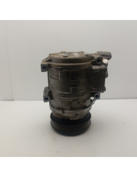 Recambio de compresor aire acondicionado para kia carens 1.8 cat referencia OEM IAM 1315009600  