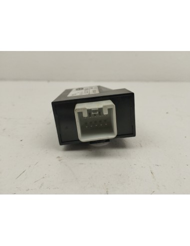 Recambio de modulo electronico para land rover range rover evoque evoque referencia OEM IAM BJ3217509AD  