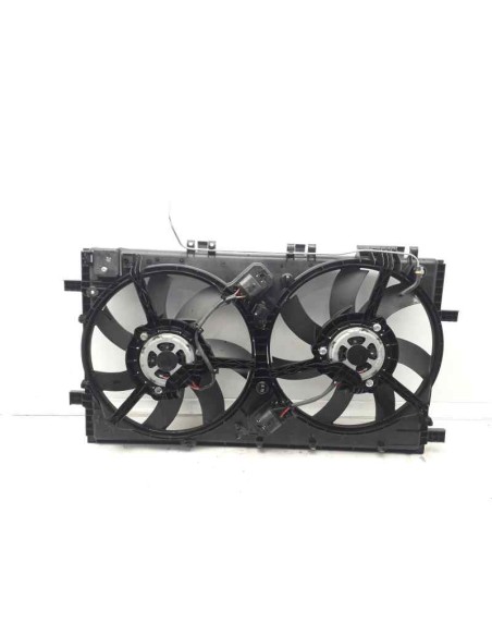 Recambio de electroventilador para opel insignia berlina 2.0 16v cdti referencia OEM IAM D300400  