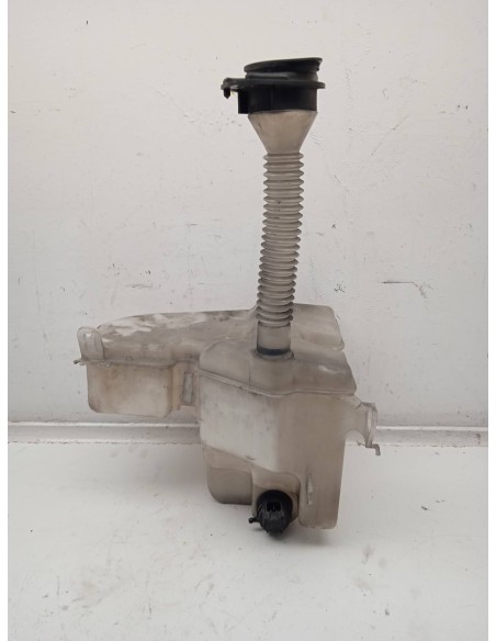 Recambio de deposito limpia para lexus is200 (ds2/is2) d-cat referencia OEM IAM   