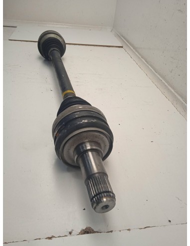 Recambio de transmision trasera derecha para lexus is200 (ds2/is2) d-cat referencia OEM IAM 4233030160  