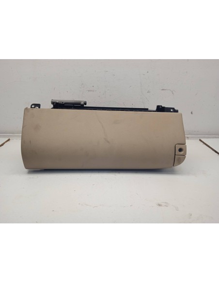 Recambio de guantera para lexus is200 (ds2/is2) d-cat referencia OEM IAM   