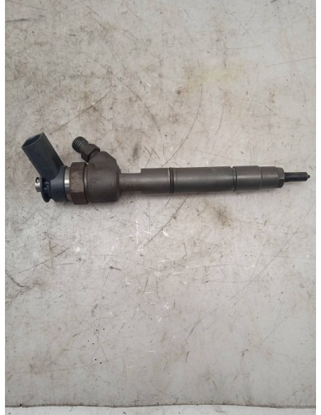 Recambio de inyector para smart forfour 1.5 cdi cat referencia OEM IAM 0445110167  