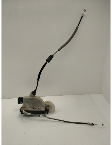 Recambio de cerradura puerta del. izquierda para ds 4 style referencia OEM IAM 9685351380  