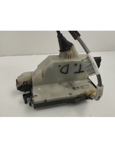 Recambio de cerradura puerta trasera derecha para ds 4 style referencia OEM IAM 9685353480  