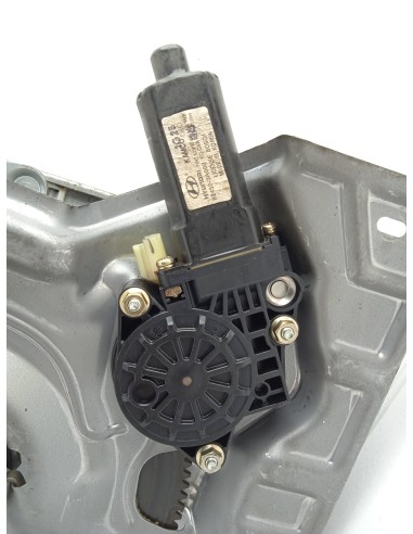 Recambio de elevalunas trasero derecho para hyundai trajet (fo) 2.0 crdi cat referencia OEM IAM 824053A000  