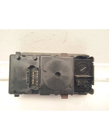 Recambio de mando luces para chrysler voyager (rg) 2.5 crd cat referencia OEM IAM OYD111J8AE SALPICADERO 