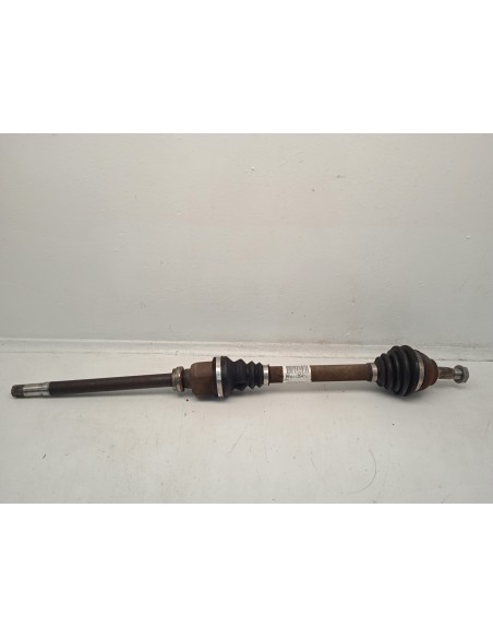 Recambio de transmision delantera derecha para peugeot 3008 sport pack referencia OEM IAM 9684135480  