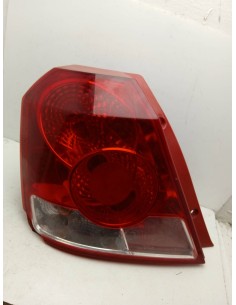 Recambio de piloto trasero izquierdo para chevrolet kalos 1.4 cat referencia OEM IAM 300266L  