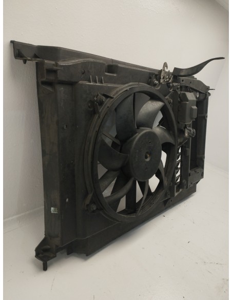 Recambio de electroventilador para ds 4 style referencia OEM IAM 9677113480  