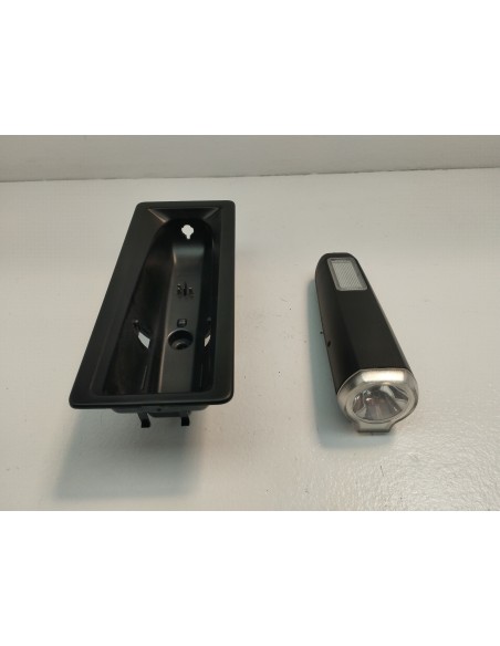Recambio de luz interior para ds 4 style referencia OEM IAM 9660367080  