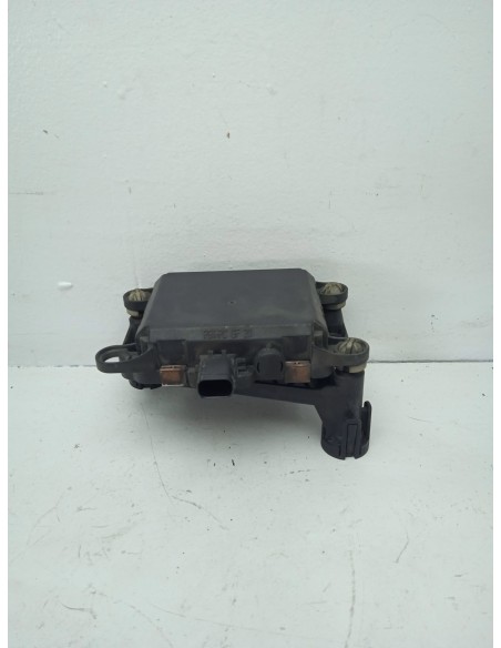 Recambio de modulo electronico para peugeot 3008 sport pack referencia OEM IAM 9673046780  
