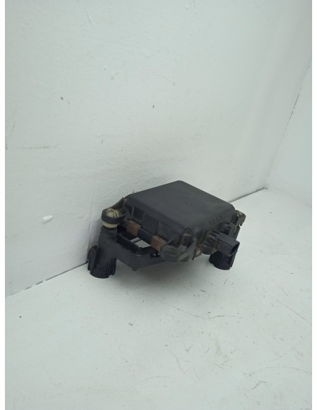 Recambio de modulo electronico para peugeot 3008 sport pack referencia OEM IAM 9673046780  